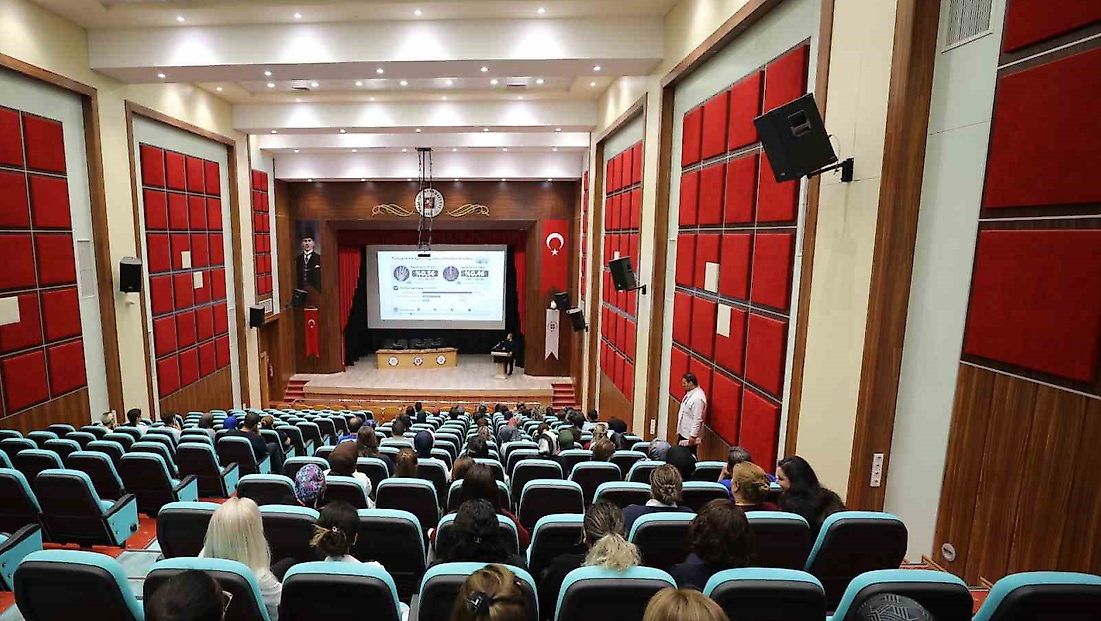 Fırat Üniversitesi Hastanesi’nde Dünya Artrit Günü Etkinliği