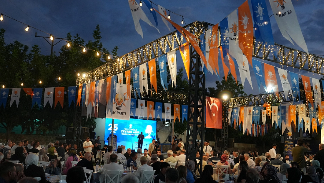 AK Parti Elazığ Teşkilatı’ndan 25. Yıl 