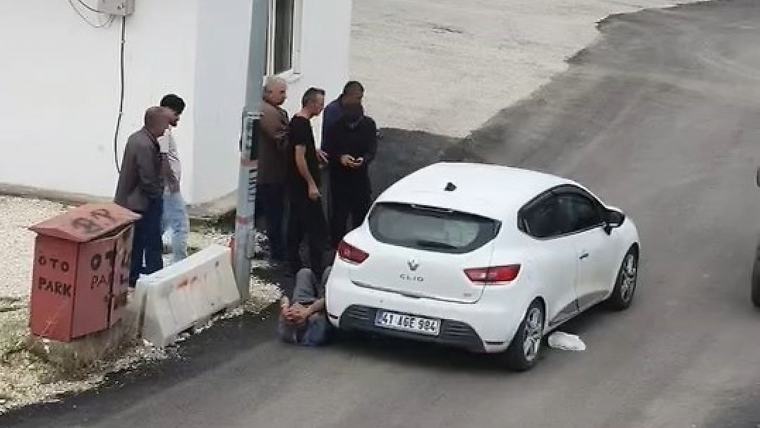 Otomobil Yayaya Çarptı: 1 Yaralı