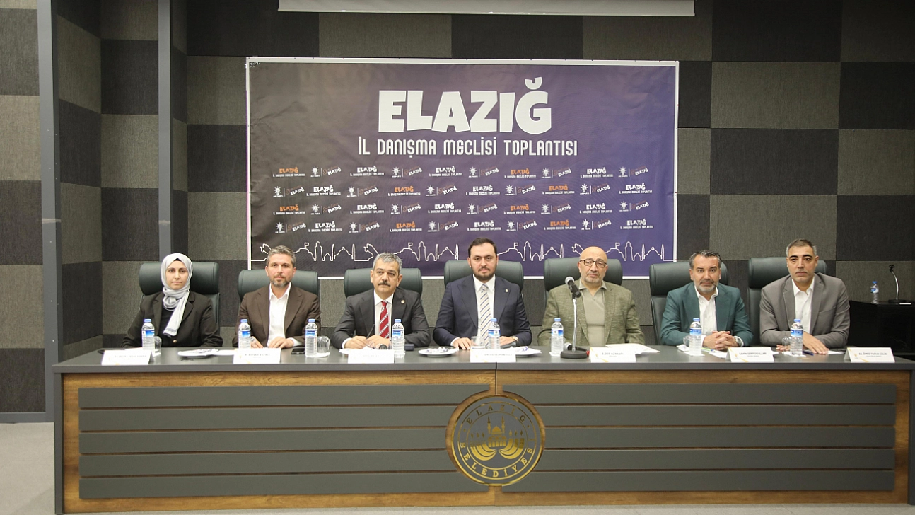 AK Parti Elazığ Teşkilatı Bir Araya Geldi