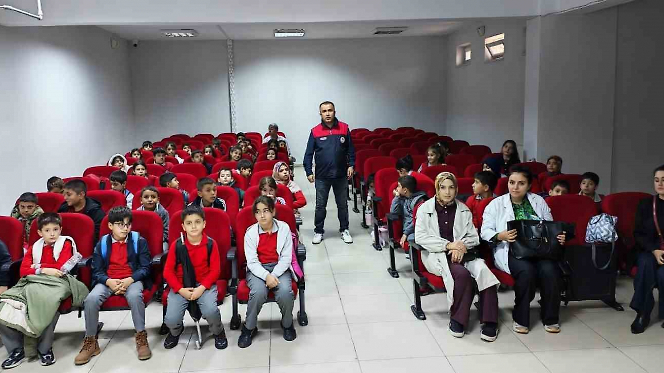 Palu'da Öğrencilere Gıda ve Su İsrafına Karşı Eğitim