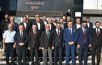 Başkan Dumandağ'dan Bakan Yardımcısı Aydoğdu ve İl Protokolüne Ev Sahipliği