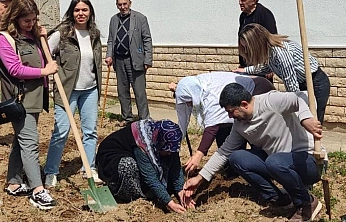 Elazığ'da Ağaçlandırma Etkinliği Düzenlendi
