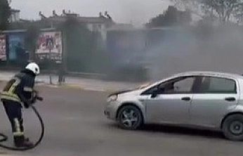 Elazığ'da Otomobil Alev Aldı: Yangın Söndürüldü