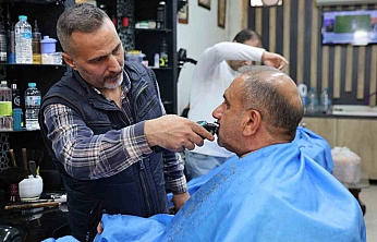 Elazığ'da Berberlerde Bayram Yoğunluğu