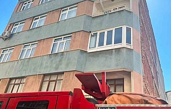 Elazığ'da Çatı Katında Korkutan Yangın
