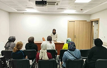 Elazığ'da Cilt Kanserine Karşı Farkındalık Etkinliği Düzenlendi