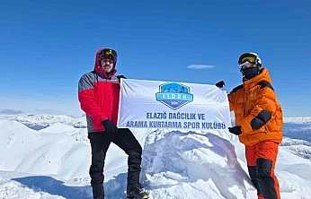 15 Yaşındaki Sporcu Akdağ Zirvesini Fethetti