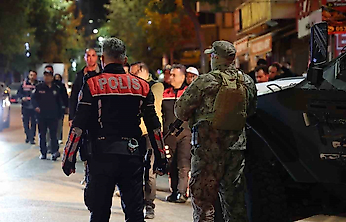 Elazığ'da Dev Asayiş Denetimi: Cadde ve Sokaklar Mercek Altında