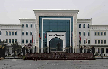 Elazığ'da Eğitime Yarım Gün Ara Verildi