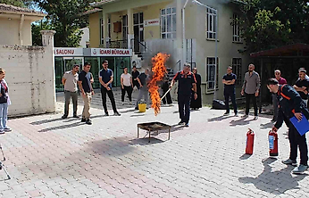 Elazığ'da Hastane Personeline Yangın Eğitimi Verildi