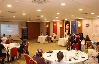 Elazığ'da Kadına Yönelik Şiddete Karşı Çalışmalar Masaya Yatırıldı