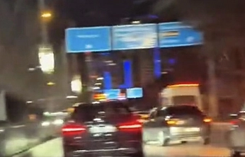 Elazığ'da Makas Atan Araç Kamerada