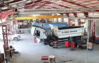 Elazığ'da Makina İkmal Atölyelerinde Yaz Mesaisi Sürüyor
