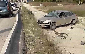 Elazığ'da Otomobil Araziye Uçtu: 1 Yaralı