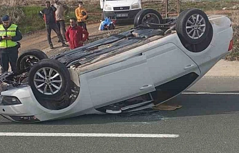 Elazığ'da Kaza: Otomobil Ters Döndü, 2 Yaralı