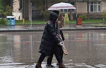 Elazığ'da Sağanak Yağış Hayatı Olumsuz Etkiledi