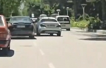 Elazığ'da Trafik Güvenliğini Tehlikeye Atan Sürücüye Yaptırım