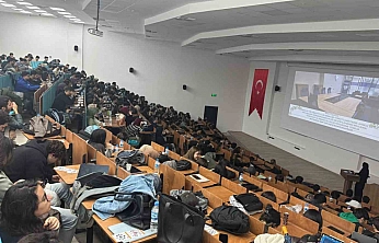 Elazığ'da Tıp Öğrencileri Kadına Şiddet Konusunda Bilgilendirildi