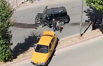 Elazığ'da İki Araç Çarpıştı: 1 Yaralı