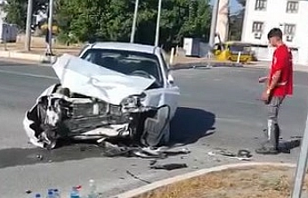 Elazığ'da Trafik Kazası Meydana Geldi: 2 Yaralı