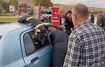 Elazığ'da Trafik Kazası: 2 Yaralı