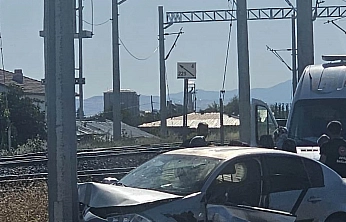 Elazığ'da Korkutan Trafik Kazası: 5 Yaralı