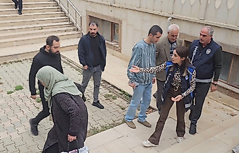 Zabıtayı Görünce Bel Ağrısını Unuttu, Kaçmaya Başladı