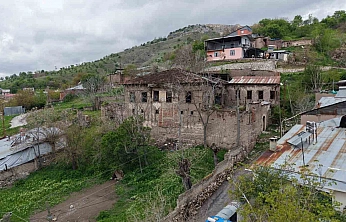Elazığ'da Tarihi Nihat Bey Konağı Baharla Canlandı