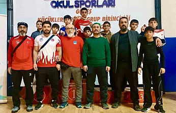 Elazığlı Minik Güreşçilerden Büyük Zafer