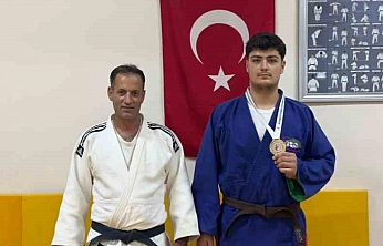 Elazığlı Sporcu Ali Asaf Çiçek Milli Takıma Davet Edildi