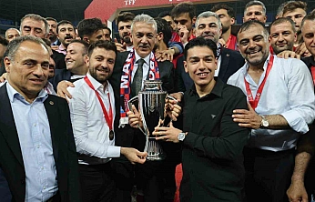 Vali Akkoyun'a 'Babalar Sözünü Tutar' Jesti