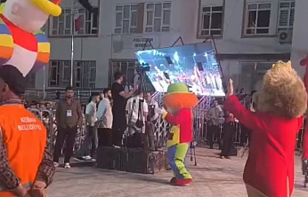 Festivalde 5 Kişi Yaralanmıştı: LED Ekranın Devrilme Anı Ortaya Çıktı