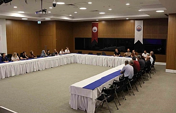 Fethi Sekin Şehir Hastanesi'nde Çalışan Memnuniyeti Masaya Yatırıldı