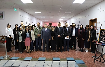 Fırat Üniversitesi'nde 'Tekstilde Bauhaus Yansımaları' Sergisi Açıldı