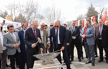 FÜ'de Nevruz Coşkusu Yaşandı