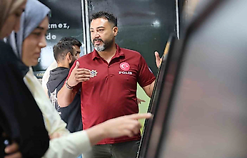 NARKO TIR Elazığ'da: Vatandaşlardan Yoğun İlgi