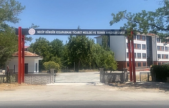 Necip Güngör Kısaparmak Lisesi Yeni Binasında Eğitime Başlıyor