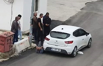 Otomobil Yayaya Çarptı: 1 Yaralı