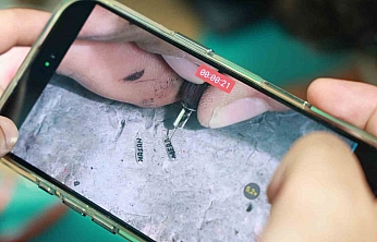 Pirinç Tanesine Sığan Büyük Sanat