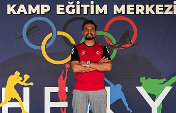 Taekwondo Antrenörü Türkoğlu'na Milli Görev