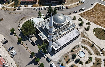 Yıldırımın Yıktığı Minare Yeniden Yapıldı