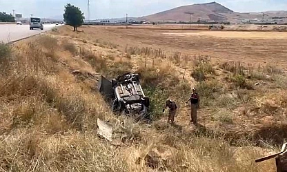 Elazığ'da Otomobil Şarampole Yuvarlandı: 1 Yaralı