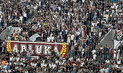 Özen: 27 Mayıs Çok Geç, Şimdi Tam Zamanı