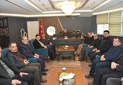 Başkan Dumandağ: 'Borsalar Arasında Kurulacak İş Birliklerinin, Ülke Ekonomisine Uzun Vadeli Katkılar Sağlayacağına İnanıyoruz'