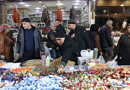 Elazığ'da Bayram Hazırlıkları: Şekerler Tezgahlarda
