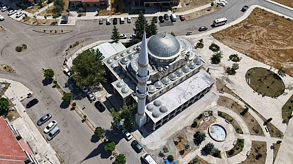 Yıldırımın Yıktığı Minare Yeniden Yapıldı