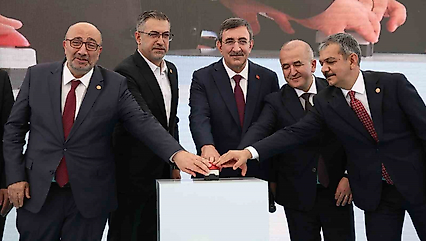 Cumhurbaşkanı Yardımcısı Yılmaz: 'Sağlıkta Erişimin En Güçlü Olduğu Ülkelerden Biriyiz'