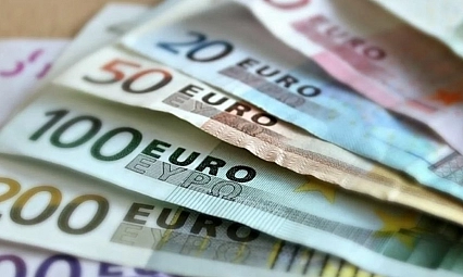 ABD Verisi Sonrası Piyasalar Hareketlendi: Euro Rekor Kırdı!