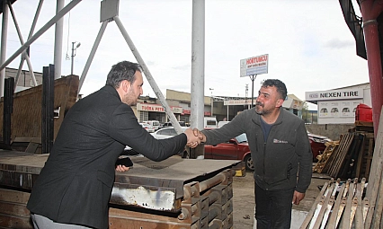 AK Parti 1 Mayıs'ta Sahadaydı